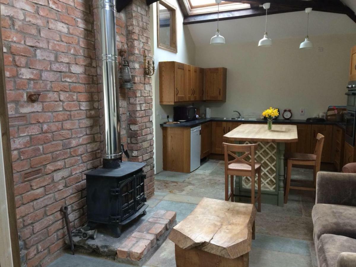 Tracey'S Farmhouse Cottage Belfast Exteriér fotografie